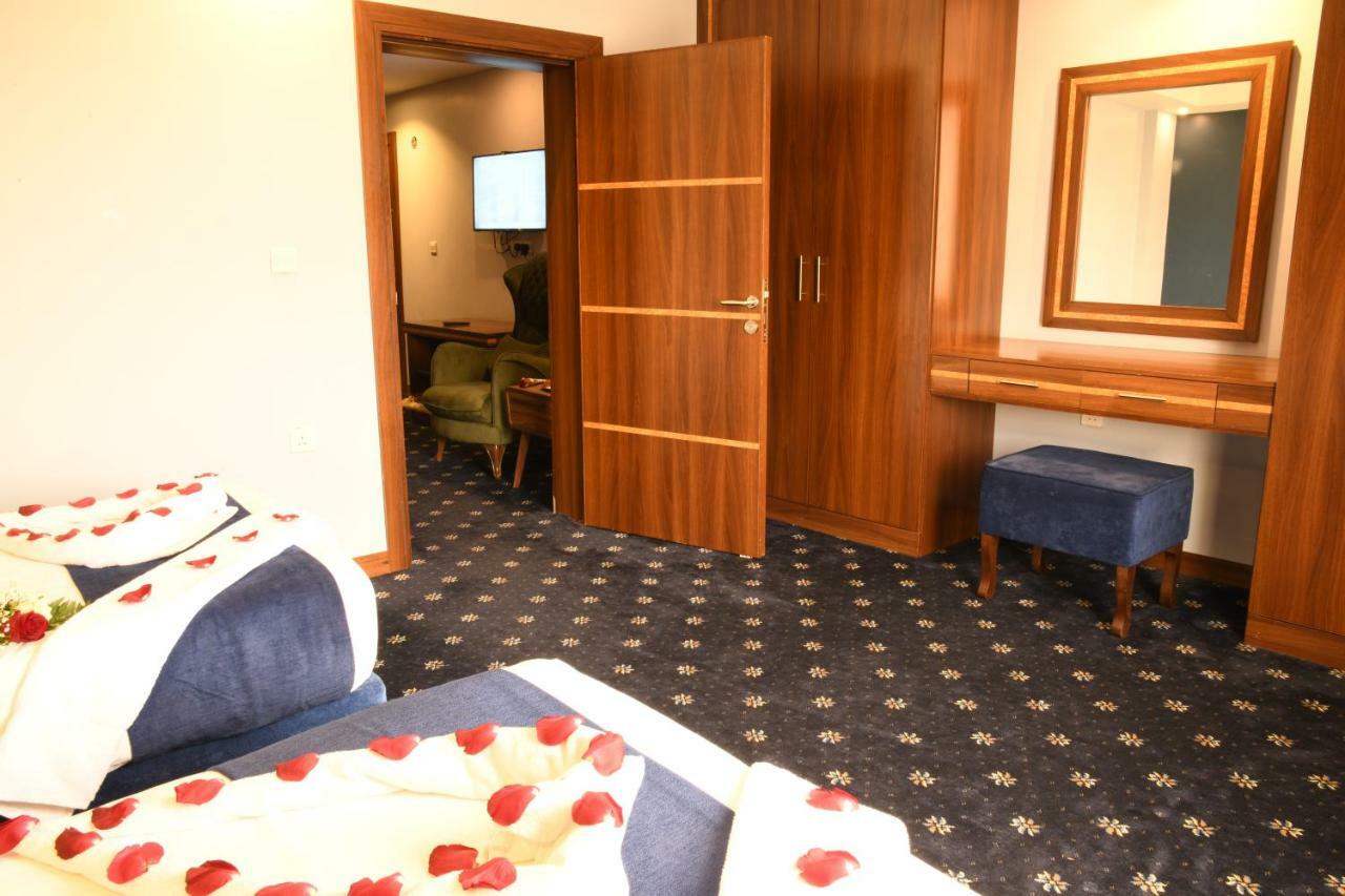 فندق البيت المثالي Ideal Home Hotel 메디나 외부 사진
